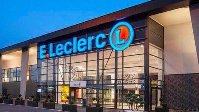 Il a acheté des pommes de terre et a fait une découverte étonnante, Leclerc réagit