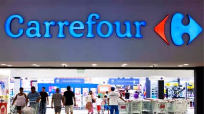 Après Carrefour, 4 célèbres enseignes de supermarchés annoncent une mauvaise nouvelle : vers la fin de leur carte de fidélité ?
