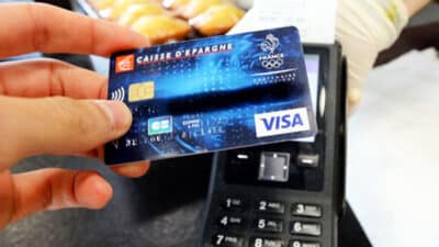 Arnaque à la carte bancaire : 5 points cruciaux à vérifier impérativement lors de vos paiements