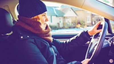 Ce vêtement que tout le monde porte en hiver peut coûter une amende de 6 000 € pour les conducteurs dans ce pays voisin