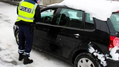 Ces accessoires anodins que de nombreux automobilistes ont sur leur voiture valent une amende salée