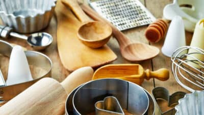 Cet objet que nous avons tous dans notre cuisine est à jeter immédiatement selon ce célèbre médecin