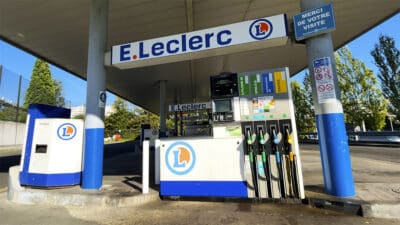 Automobilistes : cette nouvelle arnaque virulente aux 5 € fait de gros dégâts dans les pompes à essence