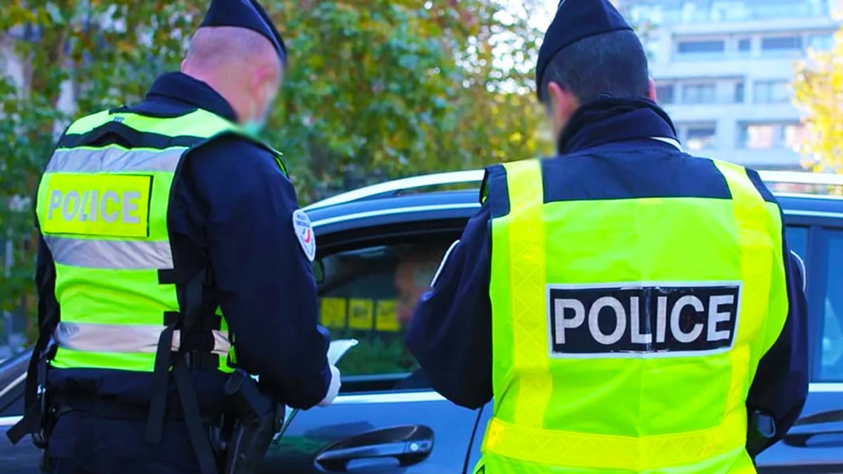 De nombreux automobilistes le font sur les routes, pourtant l’amende est salée
