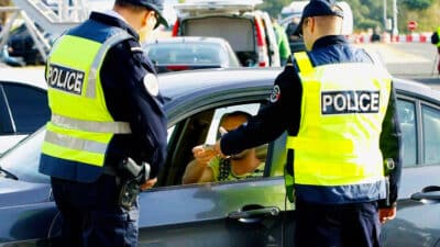 Très mauvaise nouvelle pour les automobilistes : les amendes vont pleuvoir comme jamais dans ces nouvelles zones en France