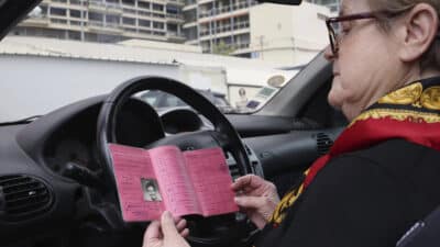Automobilistes : les seniors de plus de 68 ans n’ont pas le droit de conduire ces véhicules dans ce pays voisin