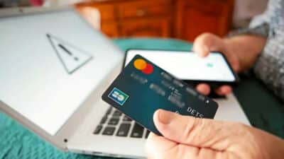 Cette nouvelle arnaque sur votre téléphone peut vider votre compte bancaire en un seul appel