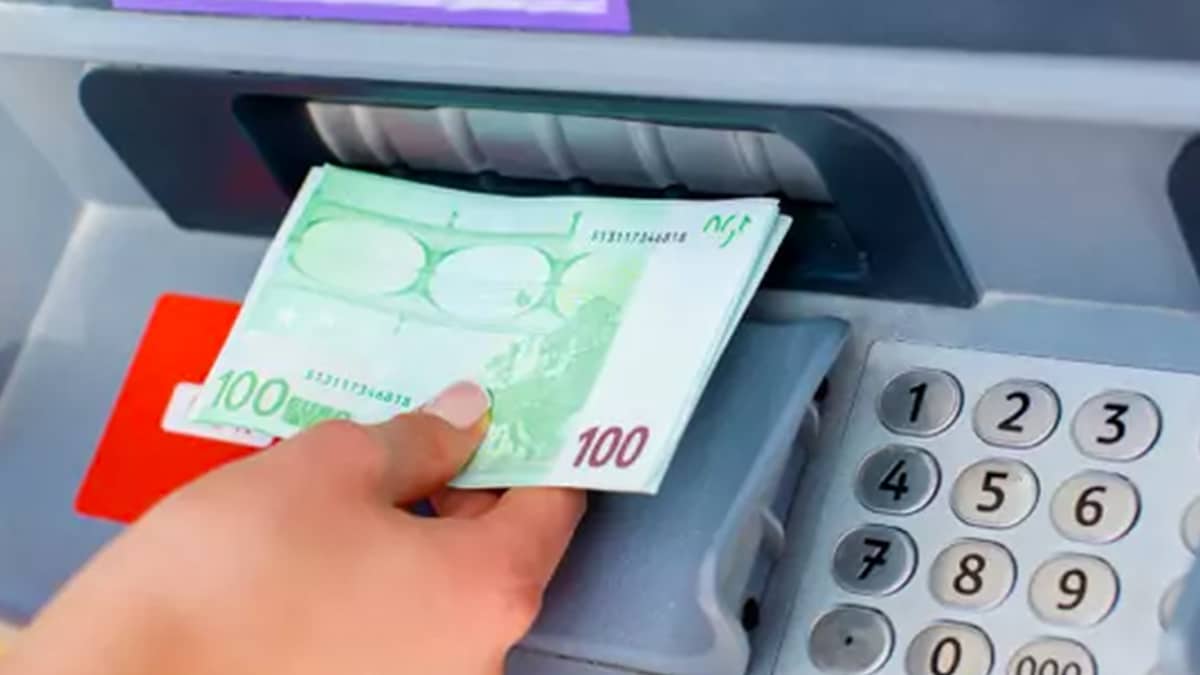 Les risques et dangers insoupçonnés de laisser trop d’argent sur votre compte courant