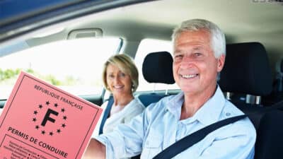 Permis de conduire : une mauvaise nouvelle attend les automobilistes français ? Ce permis renouvelable pour les seniors auquel réfléchit l’Europe