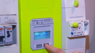 Plus de 50% des Français paient trop cher leur facture d’électricité à cause de cette erreur : comment l’éviter