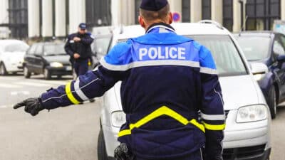 Automobilistes : ce préfet demande l’arrêt de cette pratique courante et légale sur les routes, les raisons
