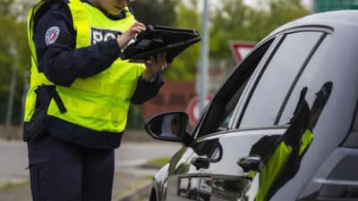 Automobilistes : cette nouvelle norme R129 est obligatoire, ce qui change