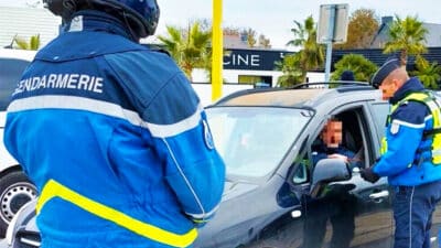 Cet accessoire que de nombreux automobilistes ont en voiture coûte 135 € et 3 points en moins