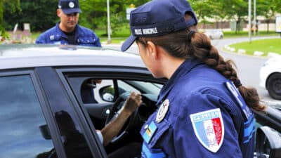 Cette erreur que font de nombreux automobilistes peut leur valoir une amende de 4 500 euros