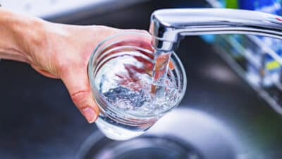 Eau du robinet contaminée : ce site permet de savoir si votre commune est touchée