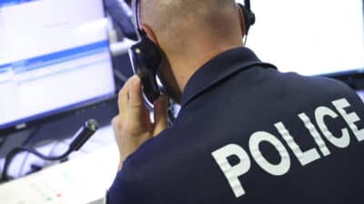 La police demande d’être prudent avec ce que vous faites avec votre téléphone portable, l’arnaque est immédiate