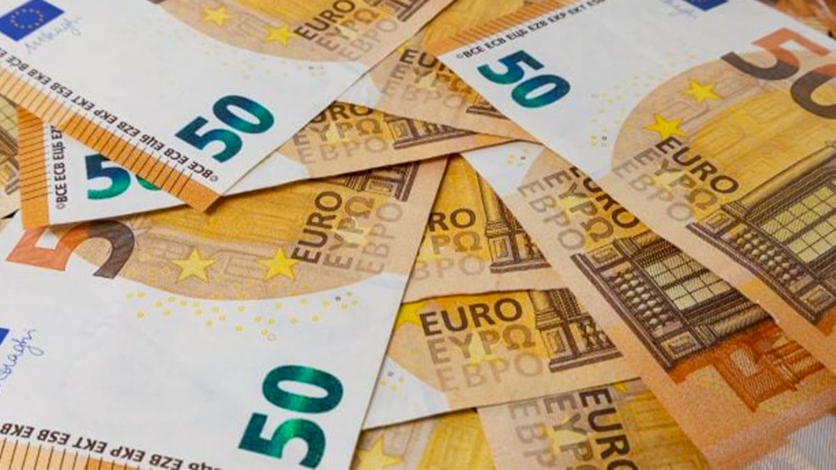 L’arnaque dangereuse aux 50 € débarque en France : la police met en garde, comment l’éviter