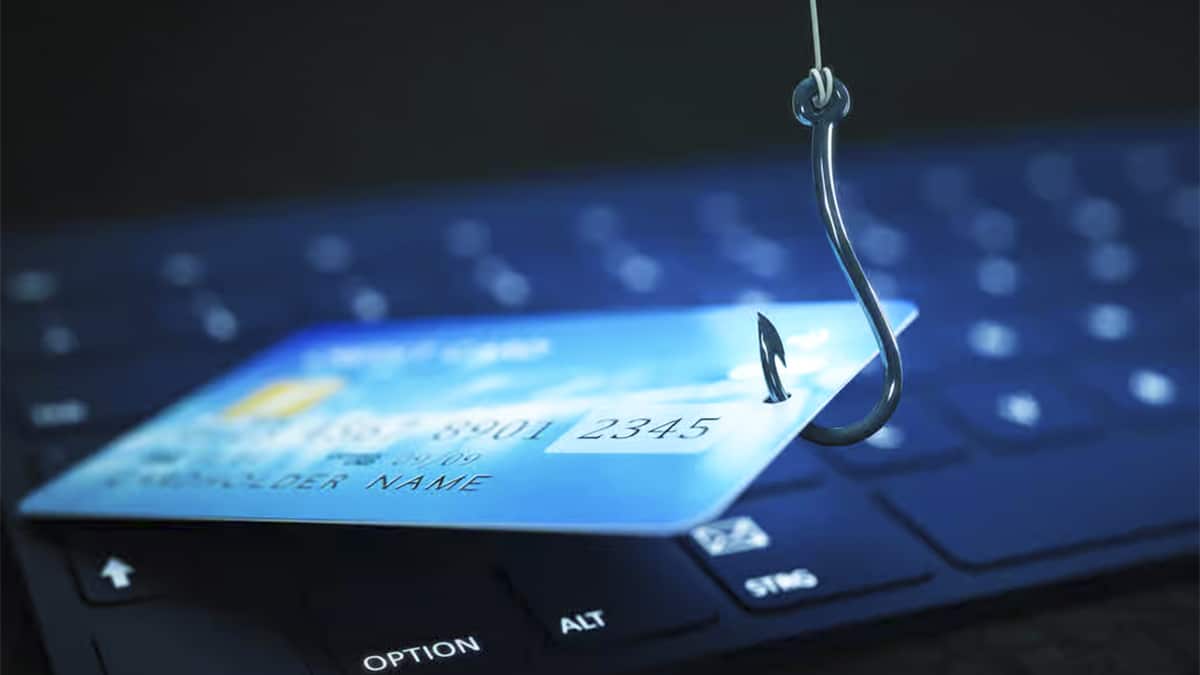 2,3 millions de cartes bancaires piratées en France, vous en faites peut-être partie