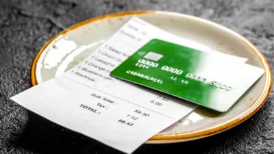 Alerte, que se passe-t-il si vous ne prenez pas la copie de votre ticket lors d’un paiement par CB ?
