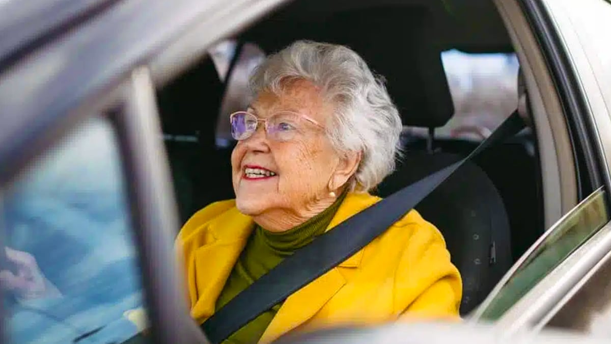 Bientôt une nouvelle règle pour les automobilistes de plus de 60 ans ? À quoi vous attendre