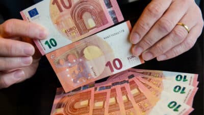 Ces billets de 10 euros vont bientôt disparaître de la circulation : les raisons de cette décision dans ce pays européen