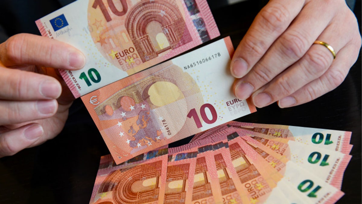 Ces billets de 10 euros vont bientôt disparaître de la circulation : les raisons de cette décision dans ce pays européen