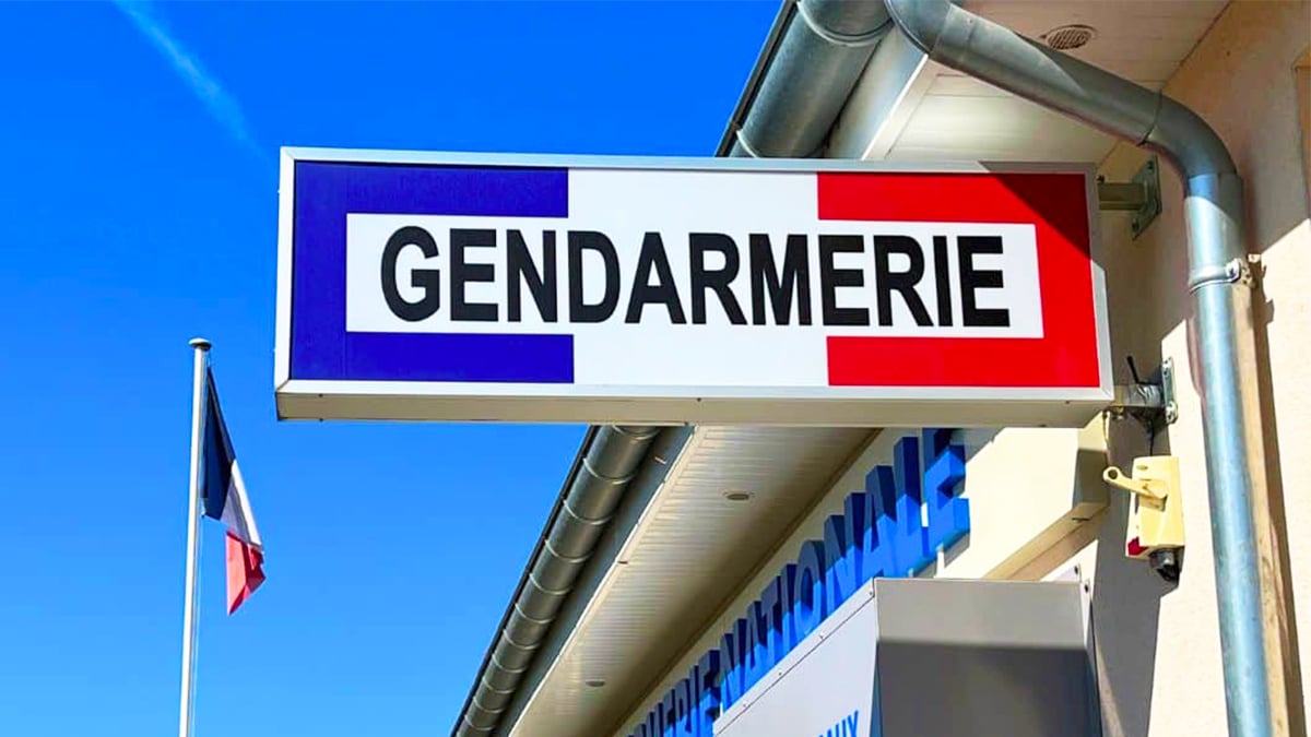 Cette arnaque virulente qui se répand peut vider vos comptes bancaires : la gendarmerie alerte