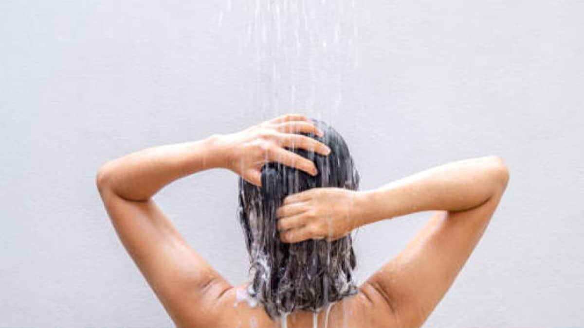 Cette fréquence à laquelle il faut prendre sa douche pour se maintenir en bonne santé, selon un expert