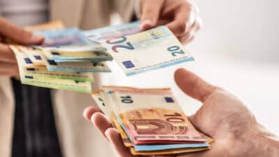Cette nouvelle arnaque aux faux gains est très dangereuse : elle peut vous ruiner, méfiez-vous