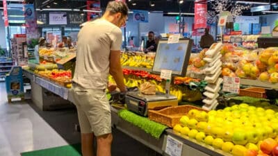 Gros coup dur, cette célèbre enseigne de supermarchés annonce la fermeture de ses magasins