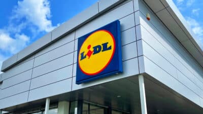 Ni Carrefour ni IKEA : cette table chez Lidl est parfaite pour votre terrasse, elle fait déjà un carton