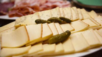 Ce fromage contaminé à la salmonelle fait l’objet d’un rappel produit dans de nombreux magasins bio en France