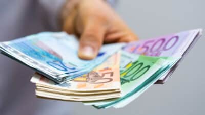 Des millions de salariés vont bientôt recevoir une prime : les Français concernés